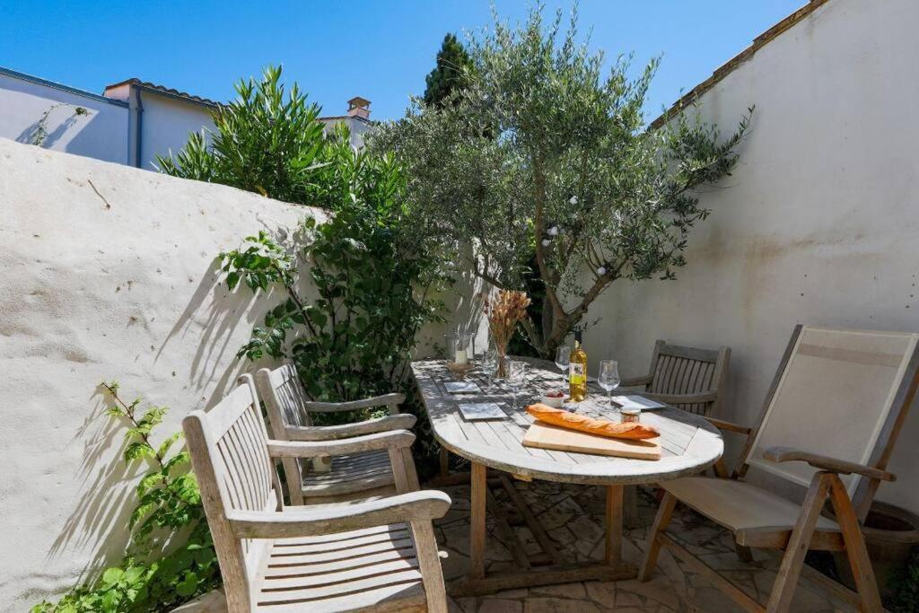 Maison De Charme A La Couarde-Sur-Mer Esterno foto